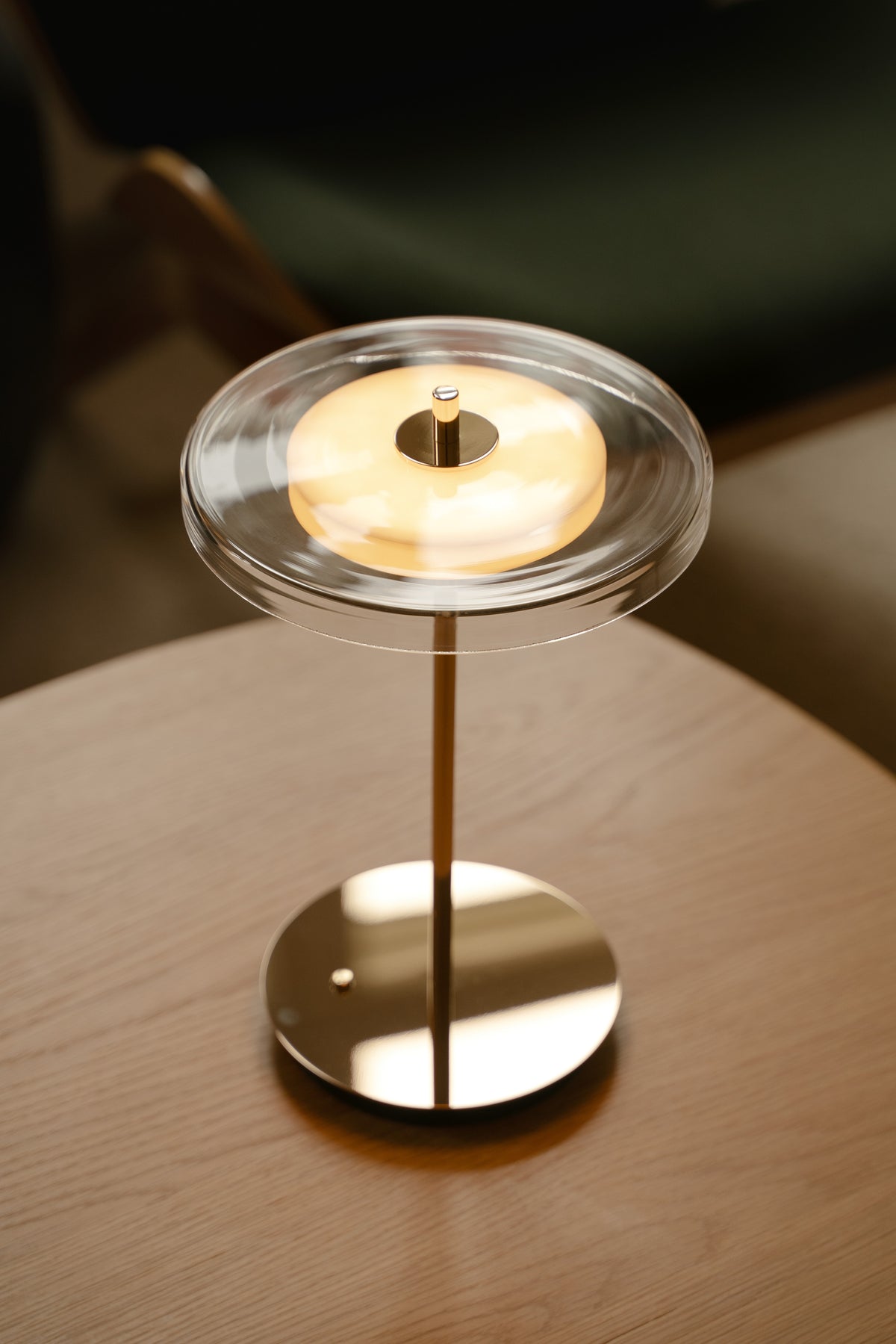 Asteria Glass Move | bärbar lampa