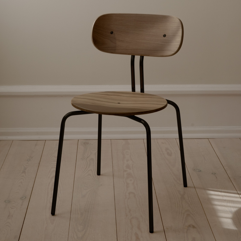 UMAGE Lifestyle Curious Dining Chair Smoked Oak Black (4)