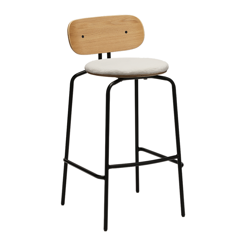 UMAGE Packshot 5918 3C719 18 Curious Bar Stool Oak Black Teddy White (2)